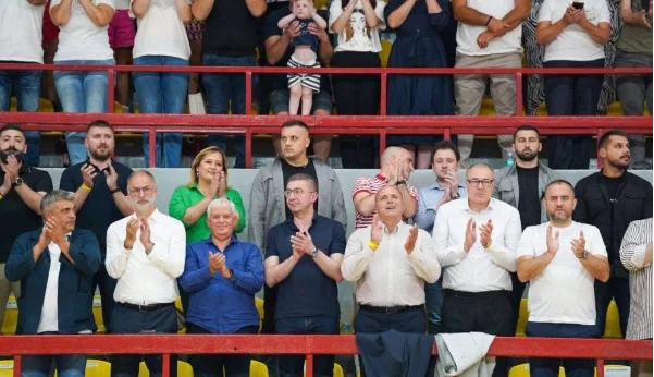 Il vice primo ministro della Macedonia Rejects Anti-Albanian Calls al match con la Romania