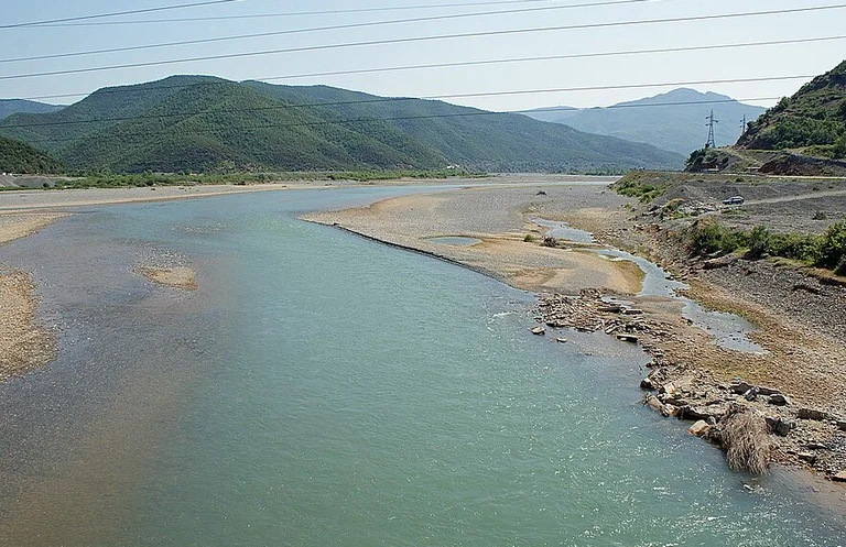 Disappearing on the Mat River, one person begins research