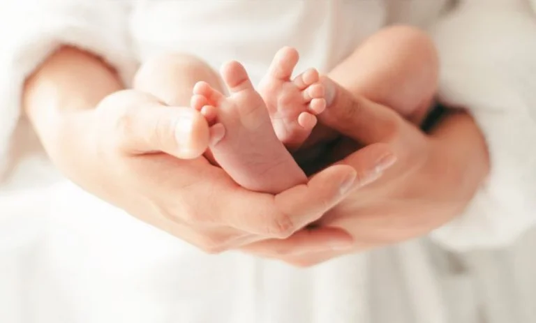 Il comune di invenzione 150 euro di Istog ogni madre leho
