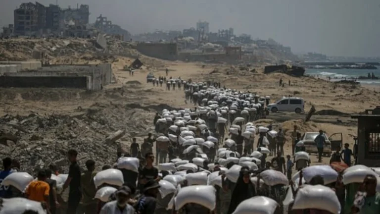 At least 30 Palestinians were killed while waiting for help in Gaza