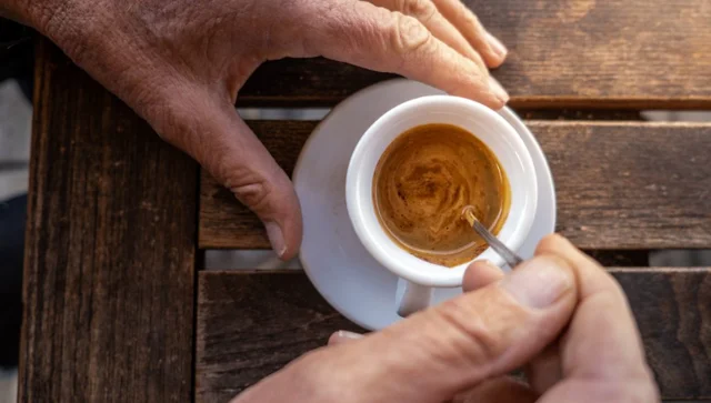 Wie viel kostet ein Kaffee am Flughafen Zürich?