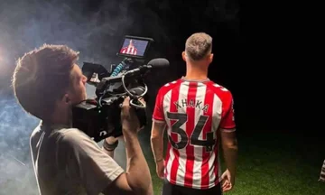 Jakas erstes Wort als Sunderland Fußballspieler