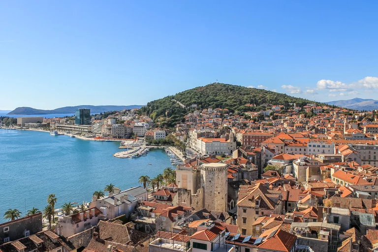 Deux Kosovars parmi les suspects d'une violation de 28 ans à Split