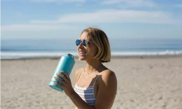 Water, summer ally: According to experts, how many drinks should you consume every day