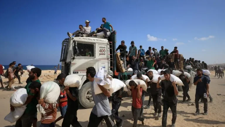 À Gaza, les forces israéliennes tuent 67 Palestiniens