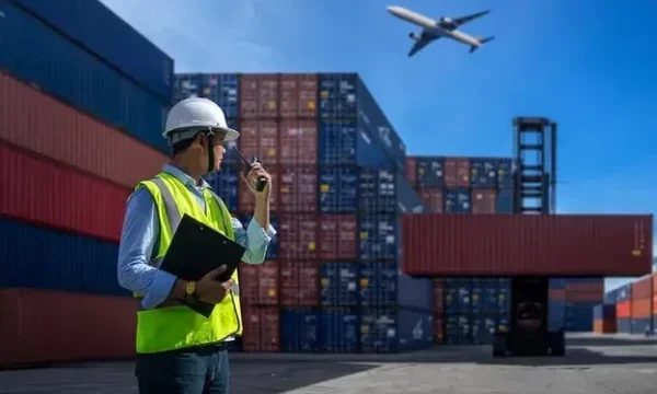 Albanian economy paradox up, tourism increases, but consumption decreases