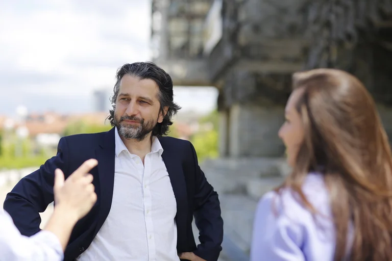 Reagon kryetari i Prishtinës për vdekjen e 14 vjeçarit: I tronditur me ngjarjen makabre në Prishtinë