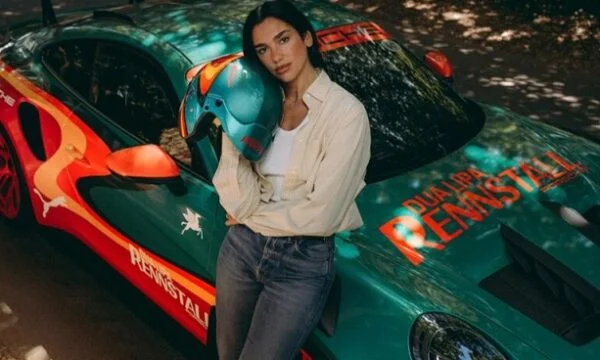 The unique car of Portche a designed by I Love Lipa is auctioned, revenues go to the “Foundation. Sunny Hill”