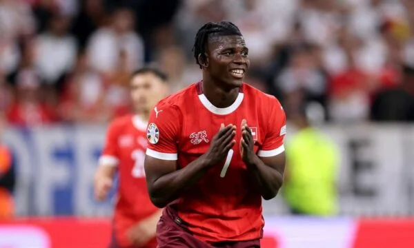 Milano si preoccupa dell'aggressore, Breel Embolo