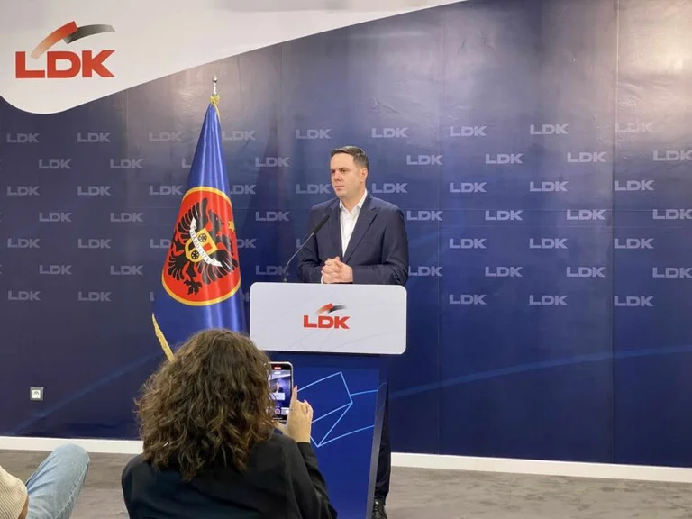 LDK formalises candidacy for local elections