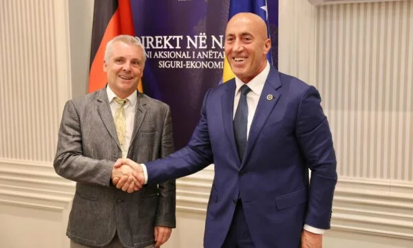 Haradinaj trifft sich mit Rohden, spricht über stalemate im Parlament