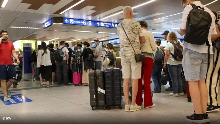 The big change in flights within the Schengen area, only a plane ticket is enough