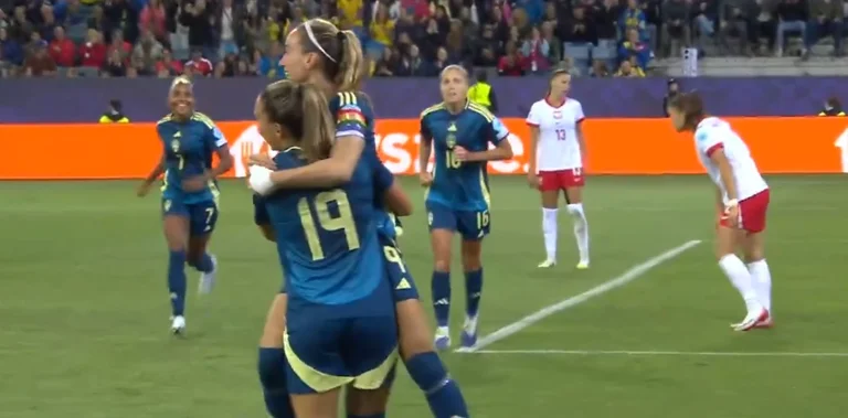 Volley goal, Kosovar Aslan brilla con la Svezia