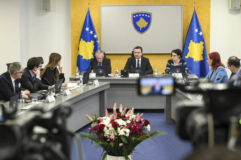 Qeveria miraton nismën për avancim raportesh me SHBA-në në fushën e mbrojtjes