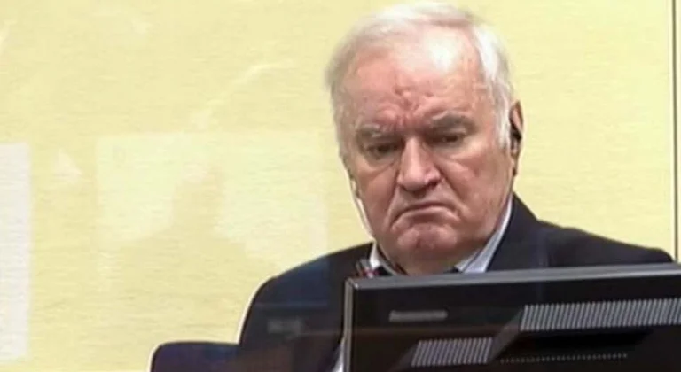 Le nombre à partir duquel la bombe a été proférée serait lié au criminel Ratko Mladic.