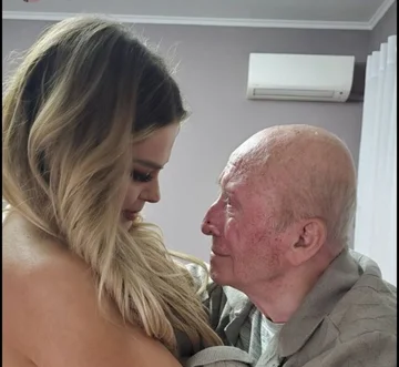 Jour de deuil pour Orida Hut, son père meurt