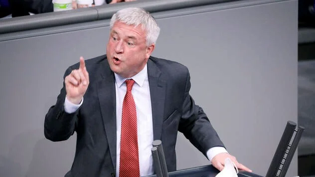 Deputeti gjerman: Para 8 muajve Kosova aplikoi për anëtarësim në KiE, që nga atëherë s’ndodhi asgjë