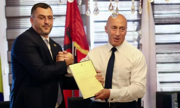 Besnik Krasniqi, candidat AAK au poste de maire de Prizren