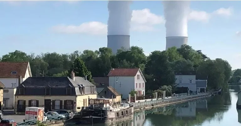 France, Switzerland close nuclear power stations due to heat wave