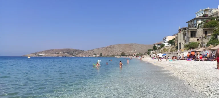 The strong wind draws vacationers to the depths of Albania