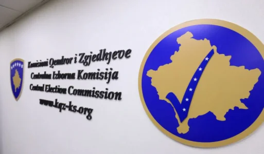Mblidhet KQZ-ja, në rend dite rekomandimi për pezullimin e dy subjekteve politike