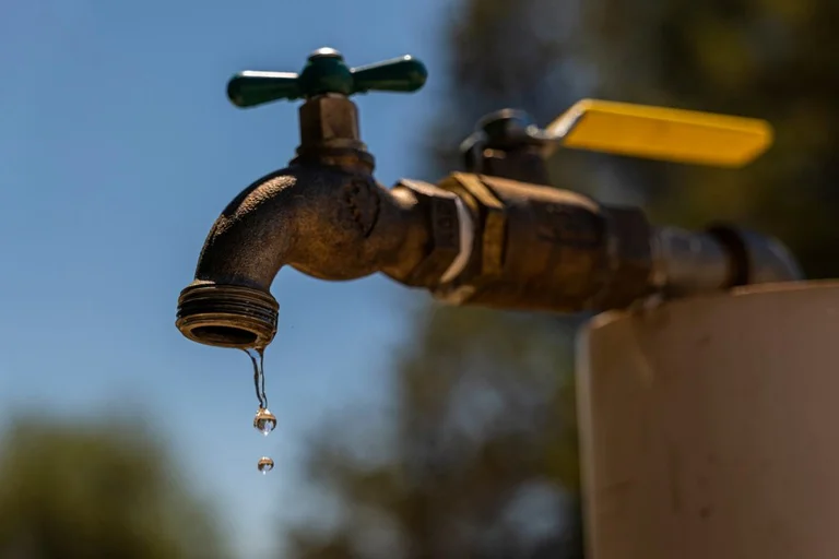 Alerte ISP à Ulcinj: Ne buvez pas d'eau ou de boisson, et ne prenez pas de dispositions pour elle.