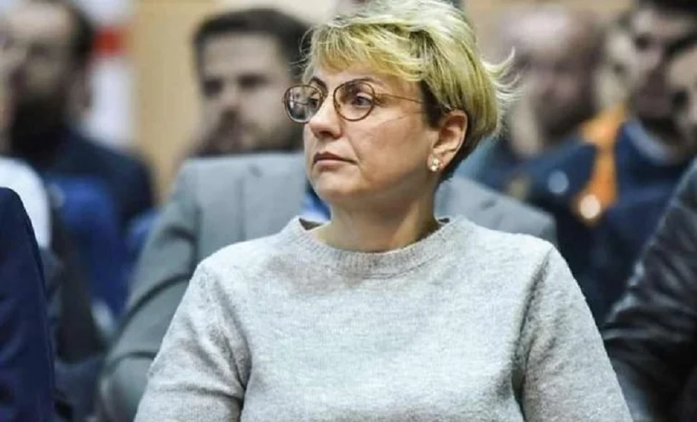 Mihali a rattrapé Haradinaj et Tahiri: Vous êtes comme la foudre lue, le choix constitutionnel dit sauf pour la constitution.