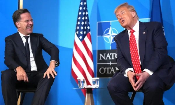 "A Trump le gusta el apodo que Rutte le dio, lo usa después de regresar a América".