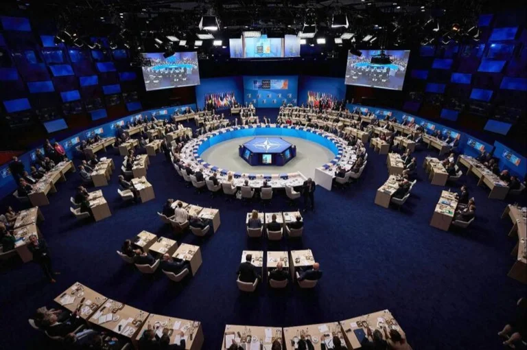 Kosovo citato da Trump al Summit NATO terza volta entro giorni