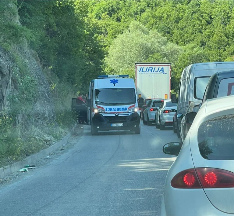 Aujourd'hui, un policier tué sur la route de Pristina