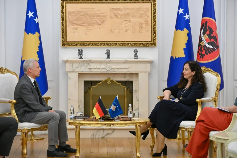 Germany's ambassador goes to office with Osman because of the Assembly's impasse