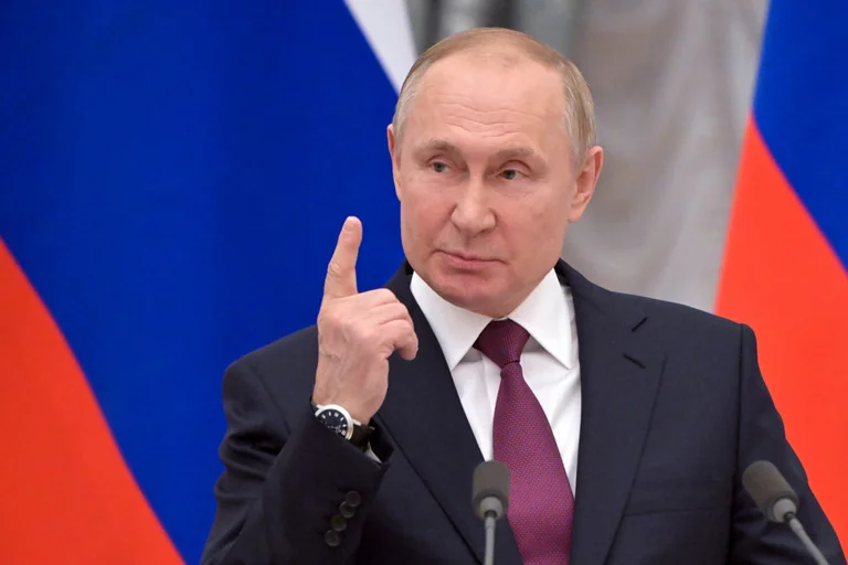 “Historike”- Vjen reagimi i parë nga Rusia pas takimit Trump-Zelensky