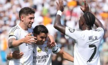 Alonso nimmt den ersten Sieg mit Real, gewinnt mit 10 Pachuca Spieler