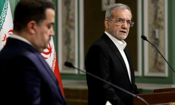 Irans Außenministerium sagt, dass die USA einen gefährlichen Kampf gegen den Iran gestartet haben”