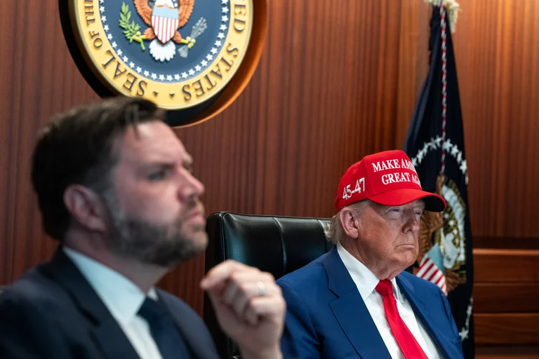 US-Botschaft in Tirana Disperses Trumps Warnung gegenüber dem Iran für eine stärkere Rache