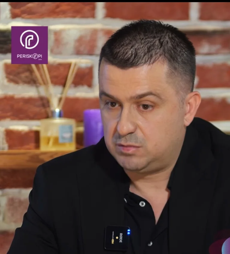 Genc Prelvukaj irony with Bahtir Kurt: Teens Who Never Grow Up