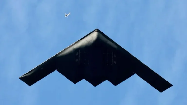 Les États-Unis déplacent des bombardiers B-2 secrets alors que le conflit israélo-iran continue