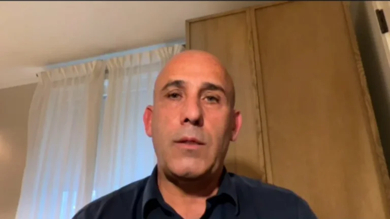 General de Israel: ¡También estamos luchando por Albania, por todos los Balcanes!