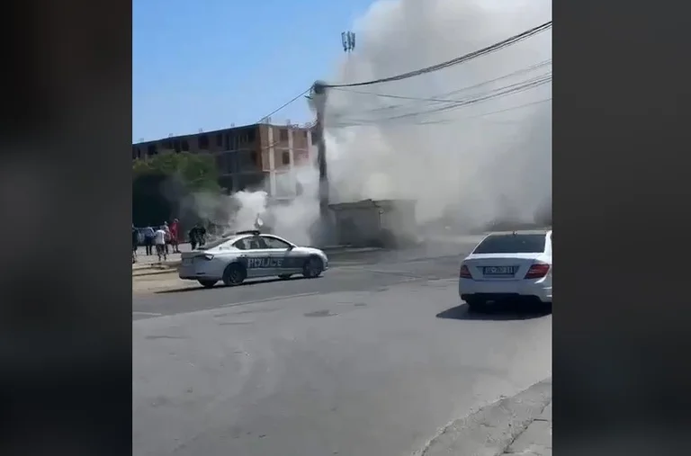 Fire in a Kosovo Fush Brees trafo