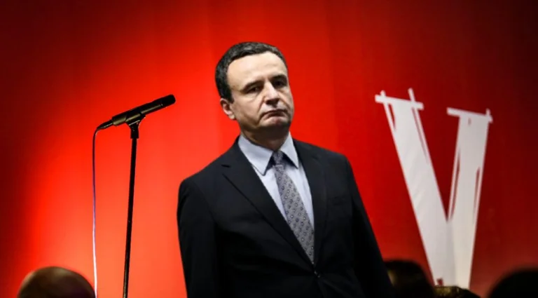 Quatre mois après les élections, VV baisse de 5% dans le dernier sondage