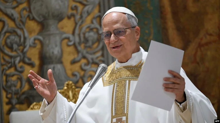 Was hat Papst Leon XIV in seiner ersten Masse gesagt?