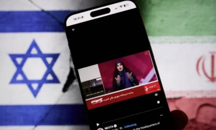 Iran interrompe l'accesso a Internet
