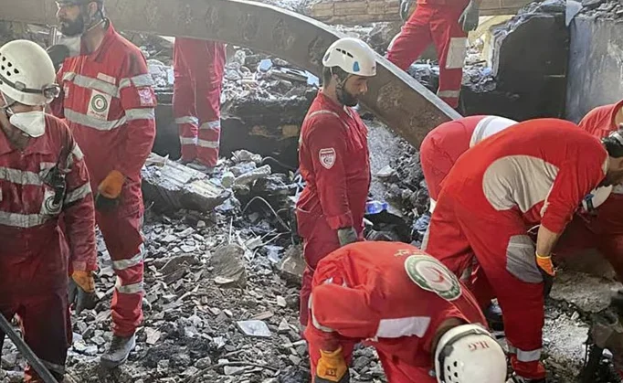 Wie hat Israel den Angriff durchgeführt, der den Iran erschütterte?