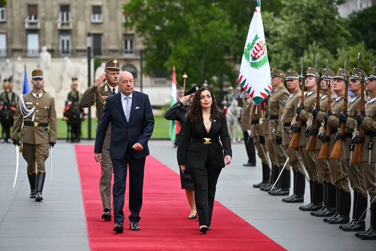 Osman is expected with military honours in Budapest