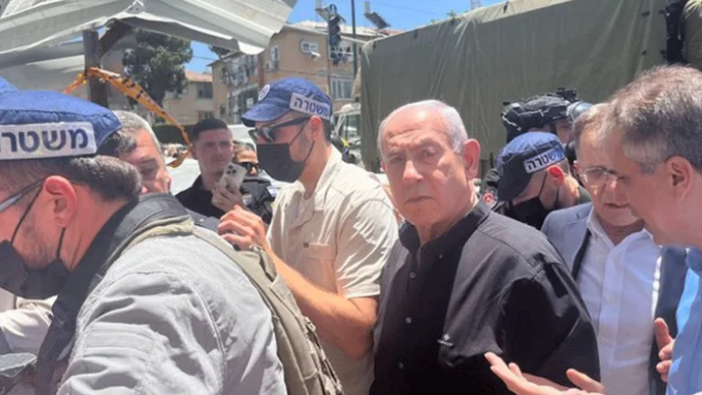 “War goes to court”, Netanyah visits the Tel Aviv part that had turned into rubble