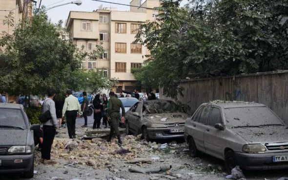 Panic Conquests Iranian Citizens Nathanyaah Pledges New Attacks