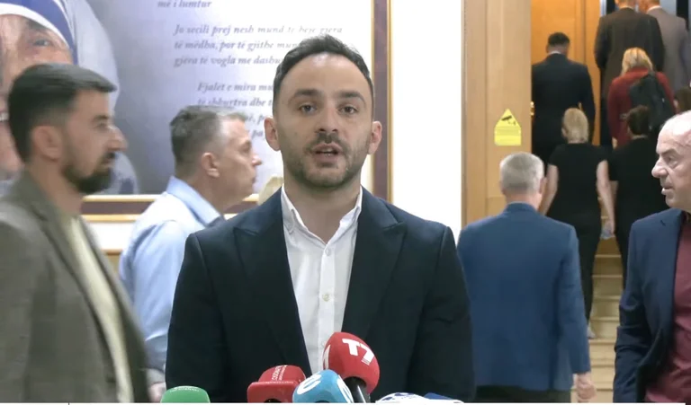 Stone: Concernfully, the small number of MPs participating in the Assembly