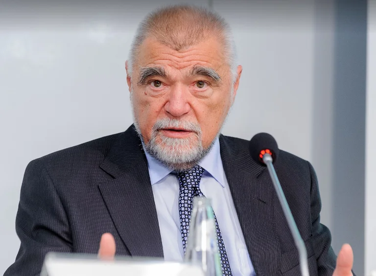Messiah: Political parties in Kosovo must agree on key challenges, compete for citizens' welfare