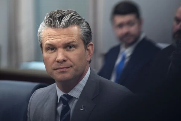 Hegseth sagt, Amerika war nicht überrascht von der Iran-Israel Eskalation