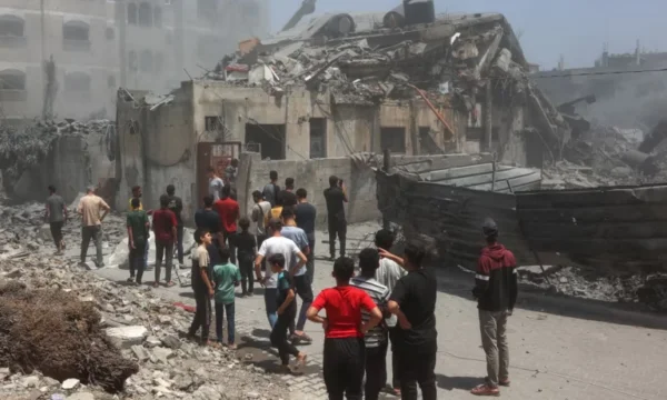 Britain sanctions two Israeli ministers because of Gaza